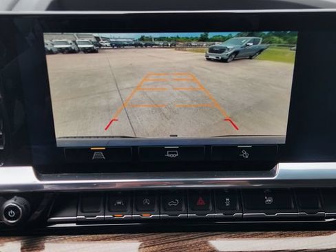Used 2024 Chevrolet Silverado 1500 LT w/ Texas Edition Plus RWD image 16