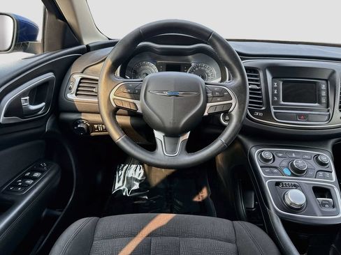 Used 2015 Chrysler 200 Limited w/ Convenience Group FWD image 20