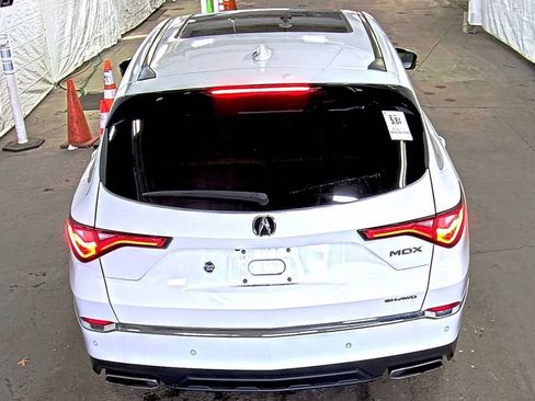 Used 2023 Acura MDX SH-AWD w/ Technology Package image 6