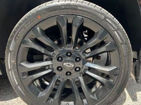 Used 2017 Chevrolet Tahoe Premier AWD/4WD image 70
