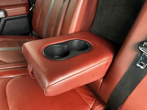 Used 2022 Ford F250 Platinum w/ FX4 Off-Road Package image 50