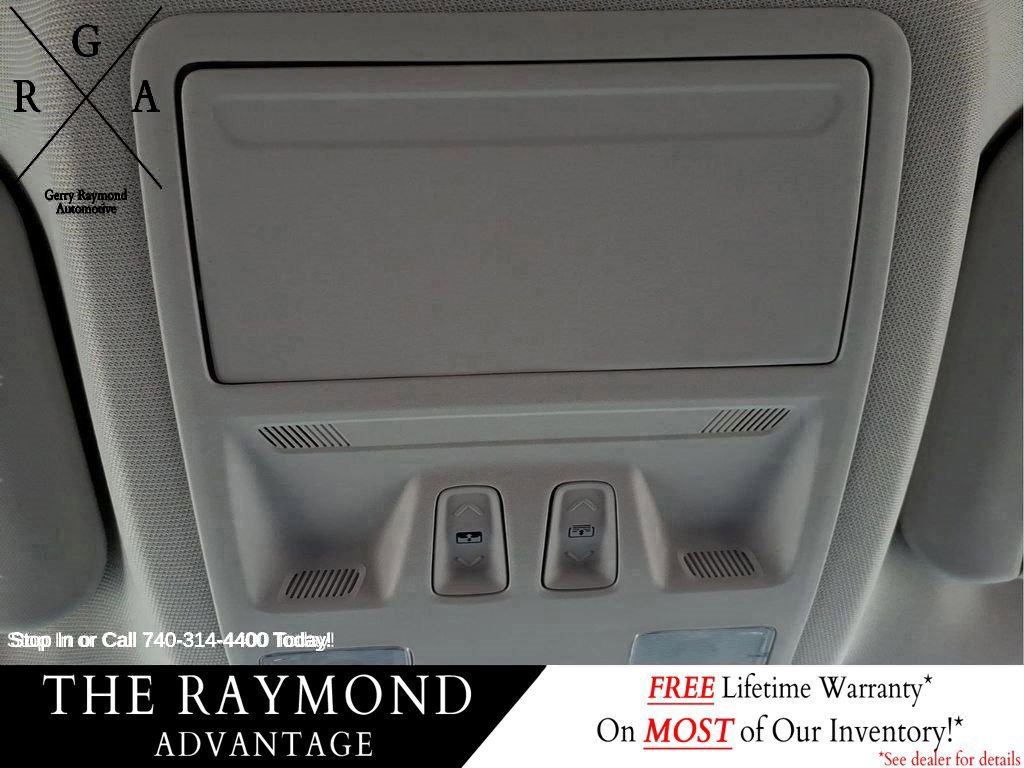Used 2022 Ford Escape SEL w/ SEL Stealth AWD Package image 29
