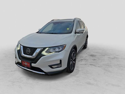 Used 2019 Nissan Rogue SL w/ Premium Package image 4