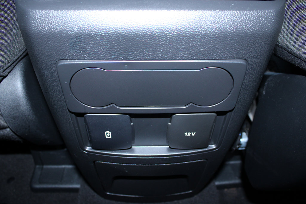Used 2024 Ford Explorer XLT AWD/4WD image 21