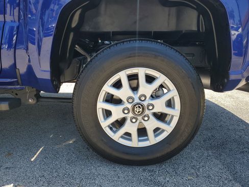 Used 2024 Toyota Tacoma SR5 image 28