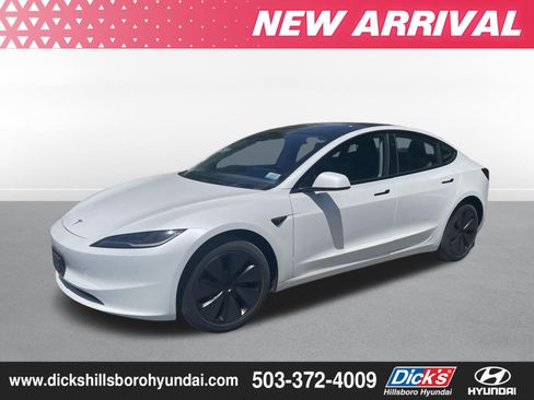 Used 2025 Tesla Model 3 Long Range RWD image 2