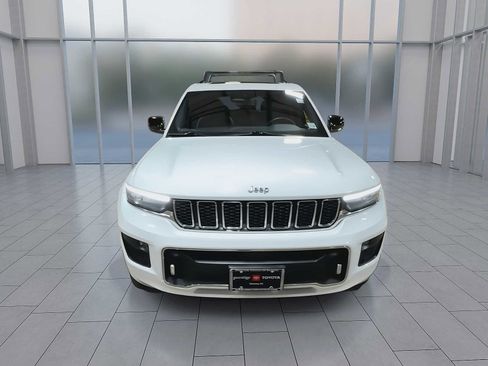Used 2021 Jeep Grand Cherokee L Overland AWD/4WD image 3