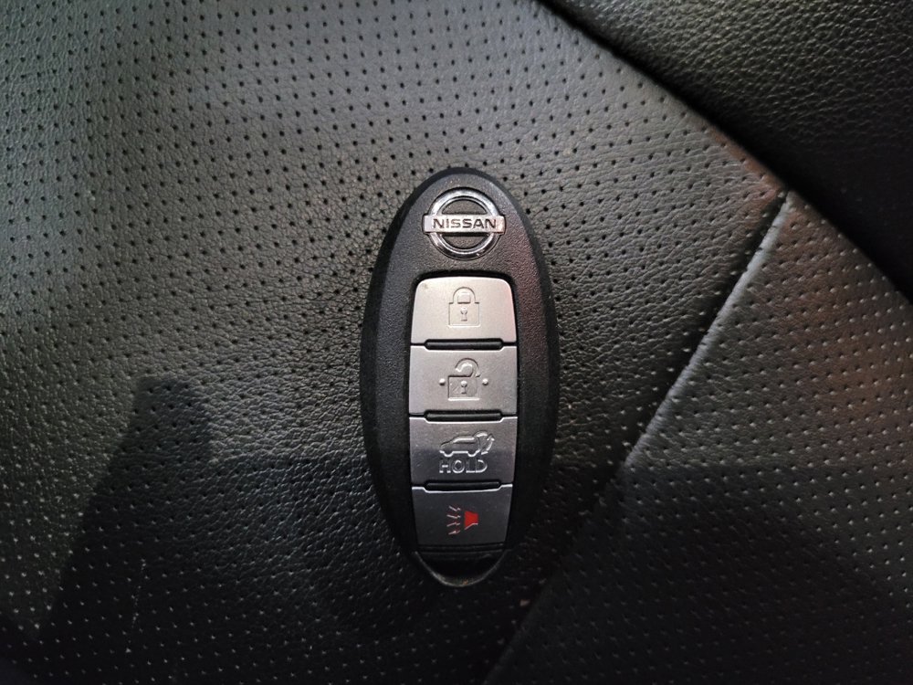Used 2015 Nissan Rogue SL w/ SL Premium Package AWD/4WD image 32