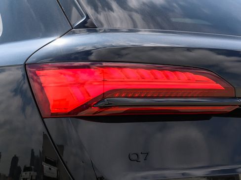 New 2026 Audi Q7 3.0T Premium image 12