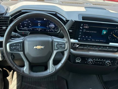Used 2023 Chevrolet Silverado 1500 LT RWD image 19