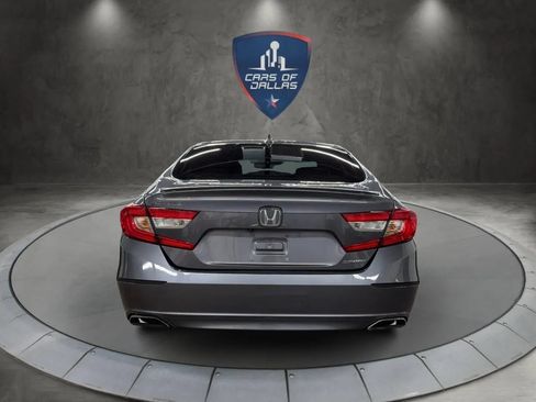 Used 2018 Honda Accord Sport image 4