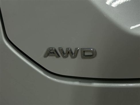 Used 2024 Honda Pilot Elite image 30