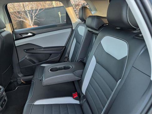 Used 2023 Volkswagen Taos SEL image 25