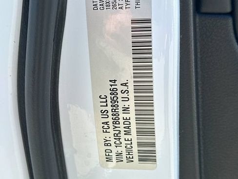Used 2024 Jeep Grand Cherokee Limited 4xe AWD/4WD image 37