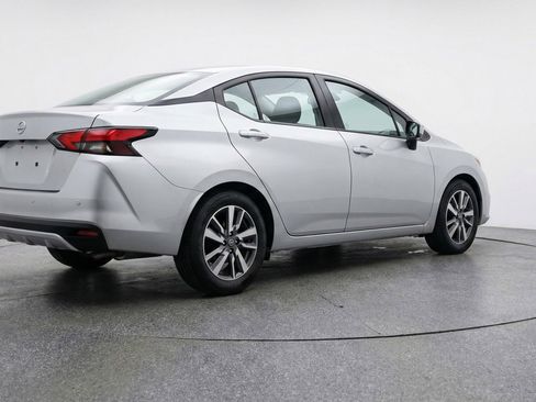 Used 2025 Nissan Versa SV FWD image 9