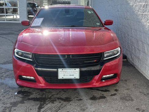 Used 2016 Dodge Charger SXT w/ AWD Plus Group image 4
