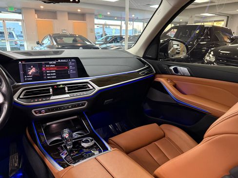 Used 2019 BMW X7 xDrive40i w/ Premium Package image 13