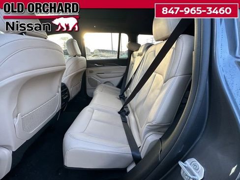 Used 2022 Jeep Grand Cherokee Limited 4xe image 15