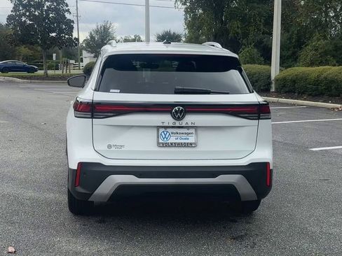 New 2026 Volkswagen Tiguan S image 7