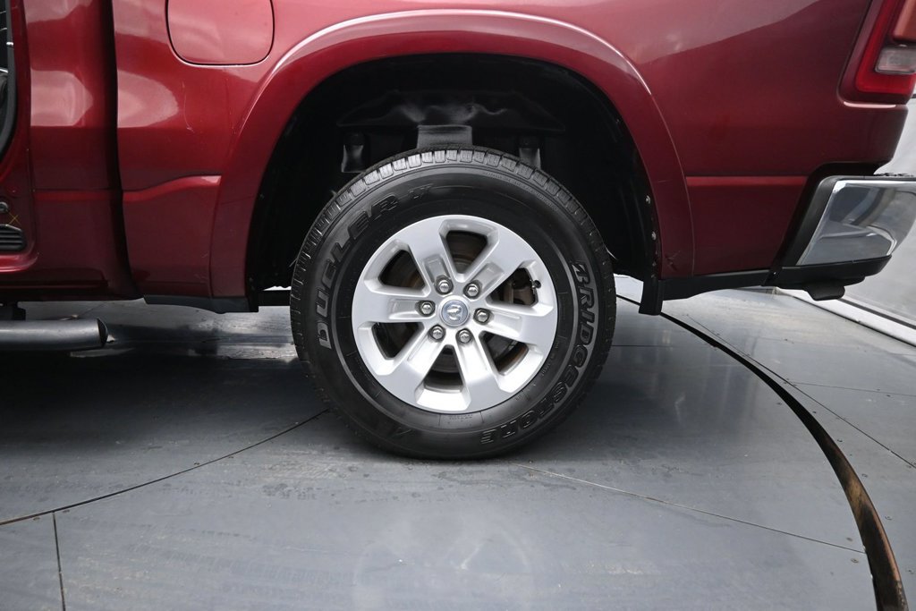 Used 2019 RAM 1500 Laramie RWD image 17
