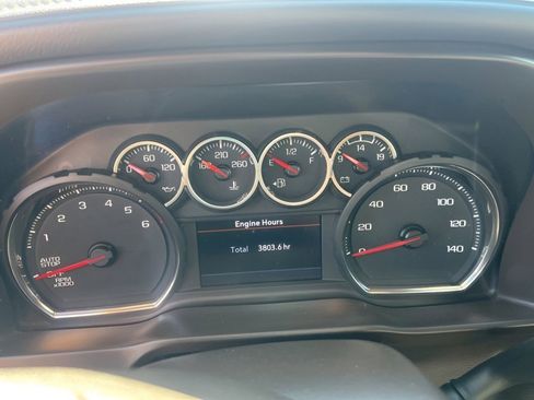 Used 2021 Chevrolet Silverado 1500 LTZ AWD/4WD image 21