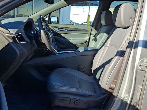 Certified 2024 Buick Enclave Essence w/ Technology Package image 18