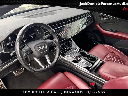 Used 2022 Audi SQ8 Premium Plus w/ Black Optic Package image 11