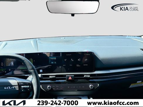 New 2026 Kia Sportage LX FWD image 16