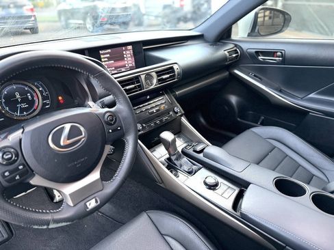 Used 2014 Lexus IS 350 w/ F Sport Package RWD image 11
