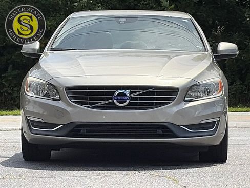 Used 2015 Volvo S60 T6 w/ Convenience Package FWD image 2