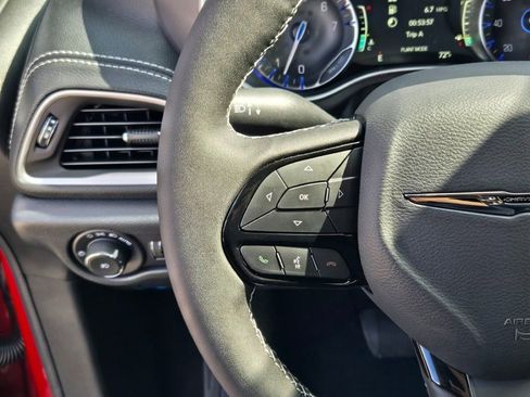 New 2026 Chrysler Pacifica Select w/ S Appearance Package image 29