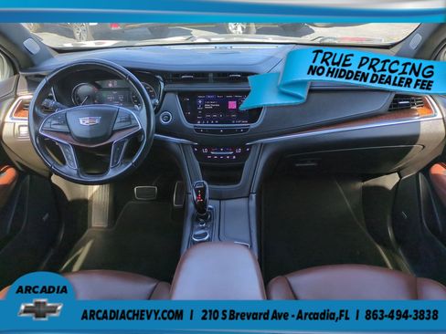 Certified 2020 Cadillac XT5 Sportv w/ LPO, Floor Liner Package AWD/4WD image 14