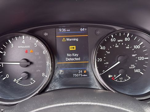 Used 2019 Nissan Rogue Sport SV AWD/4WD image 8