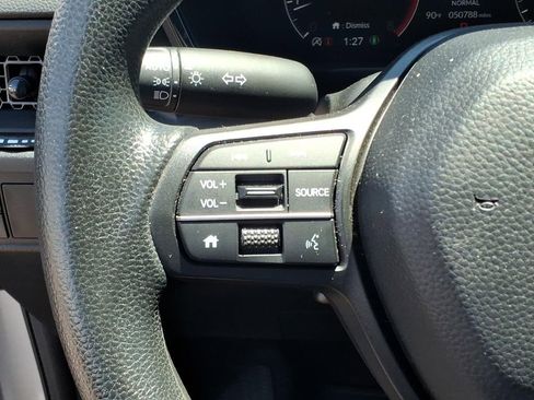 Used 2023 Honda CR-V EX image 19