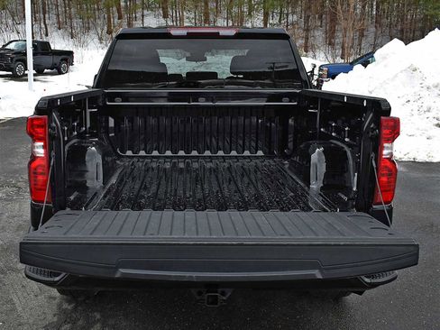 Used 2024 Chevrolet Silverado 1500 Custom image 8