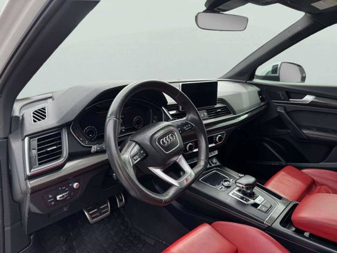 Used 2018 Audi SQ5 Prestige w/ Prestige Package AWD/4WD image 22