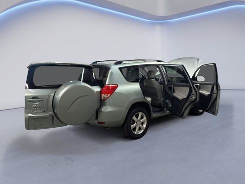 Used 2008 Toyota RAV4 Limited w/ Tow Prep Pkg AWD/4WD image 14