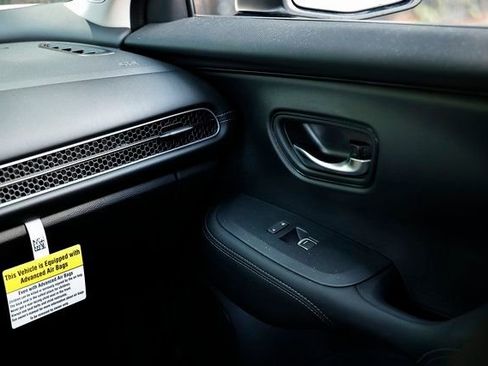 New 2026 Honda HR-V EX-L image 30