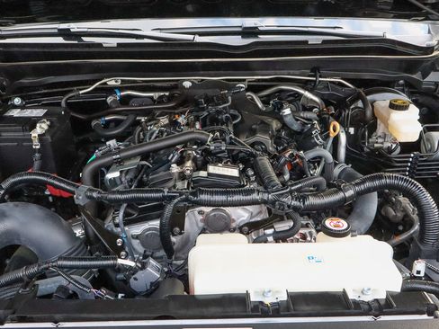 Used 2024 Toyota Tacoma TRD Off-Road image 20