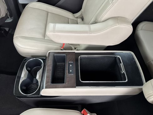 Used 2020 Lincoln Aviator Reserve w/ Equipment Group 202A image 28