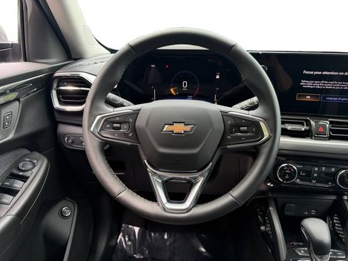 Used 2026 Chevrolet TrailBlazer LT w/ Convenience Package AWD/4WD image 12