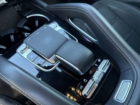 Used 2023 Mercedes-Benz GLE 53 AMG 4MATIC image 31