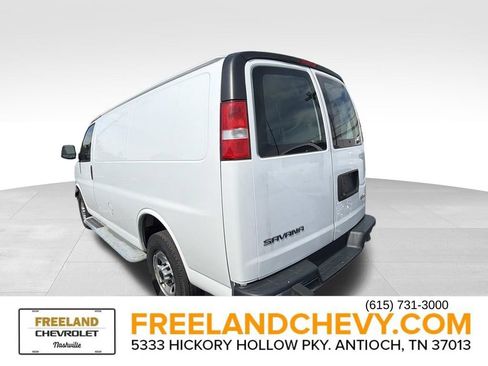 Used 2019 GMC Savana 2500 w/ Driver Convenience Package RWD image 4