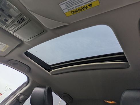 Used 2012 Honda Crosstour EX-L image 25