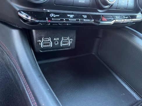 Used 2024 Dodge Durango GT image 28