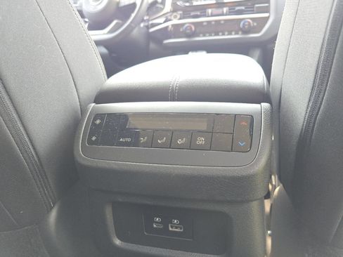 Certified 2024 Nissan Pathfinder SV AWD/4WD image 26