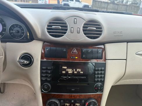 Used 2008 Mercedes-Benz CLK 350 Cabriolet image 23