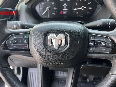Used 2025 RAM ProMaster 2500 w/ Convenience Group FWD image 30