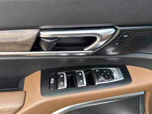 Used 2022 Kia Telluride SX w/ SX Prestige Package image 14