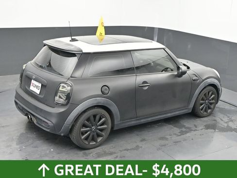 Used 2015 MINI Cooper S image 39